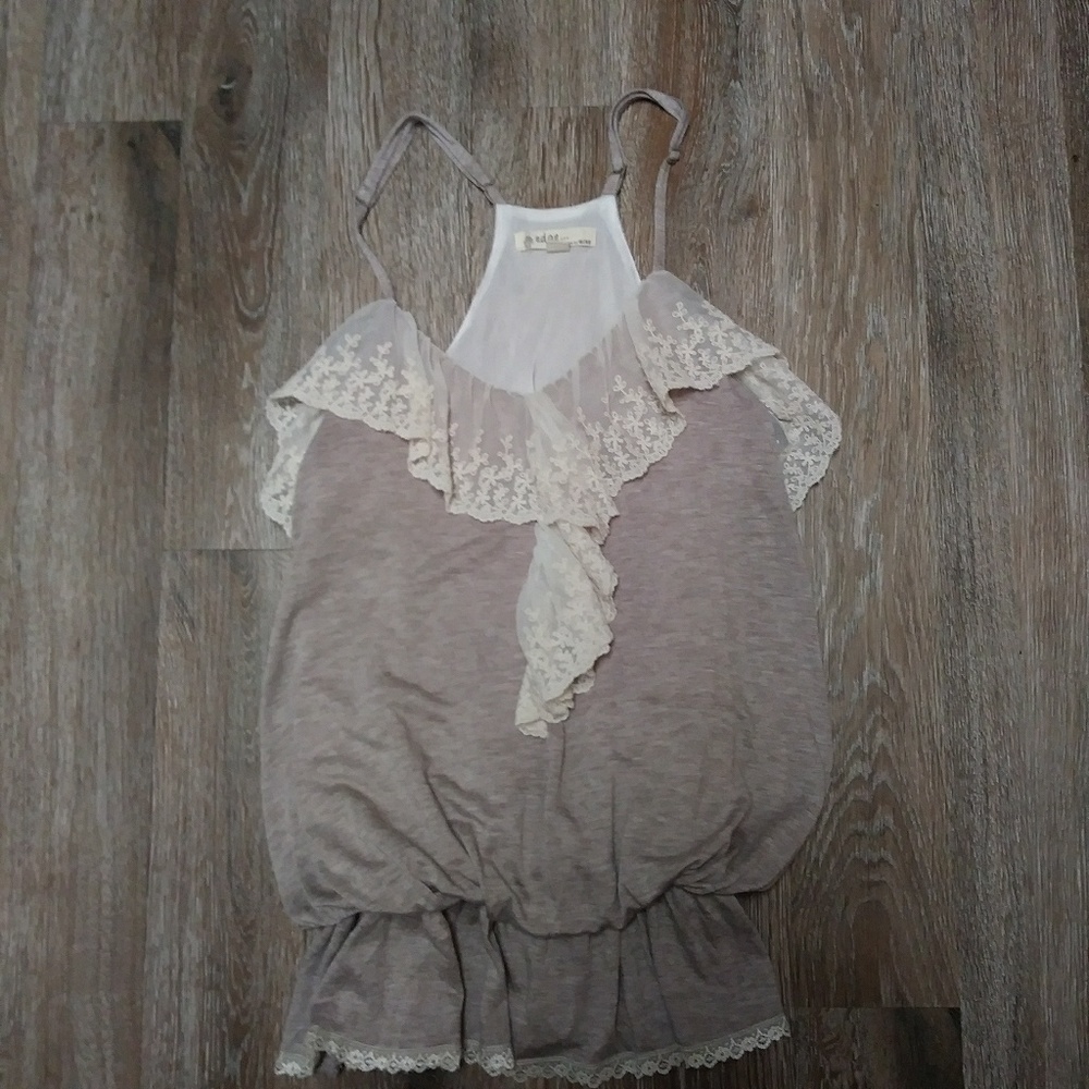 Edge design by mine tank 0113